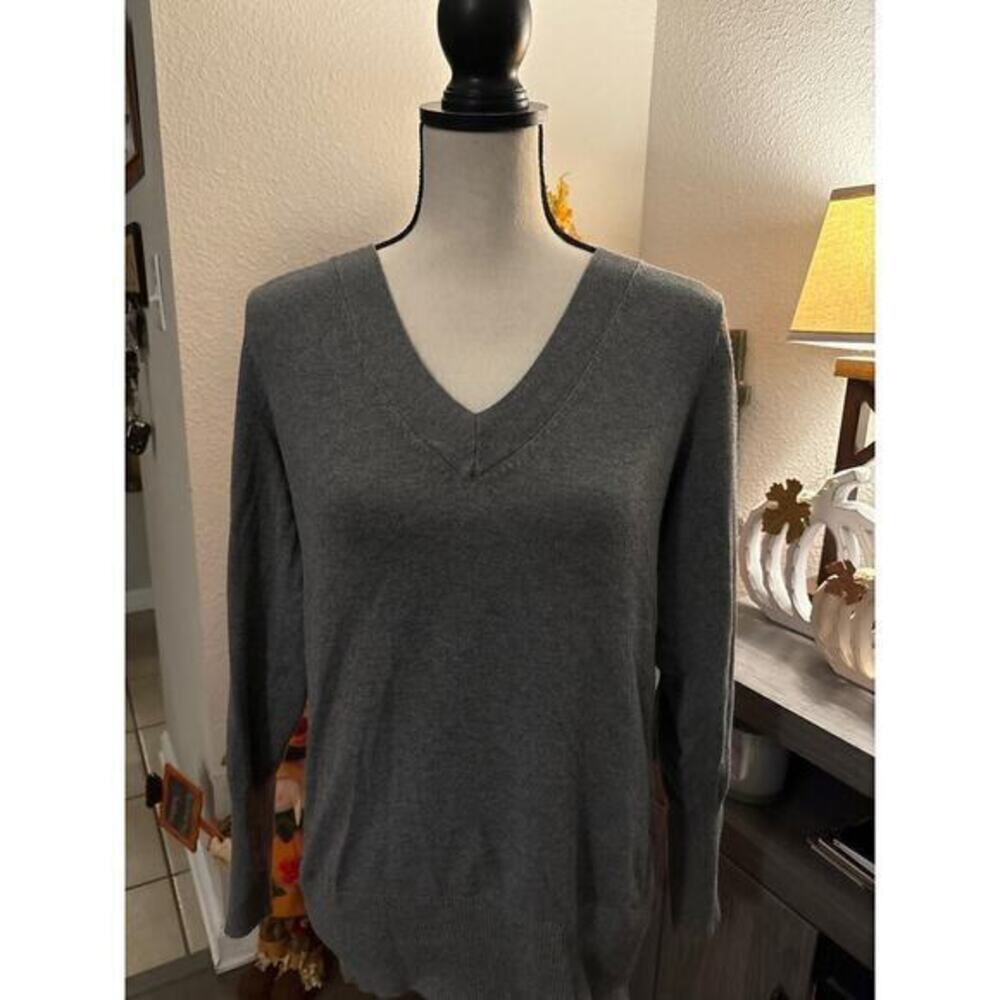 Attention‎ long sleeve top size Xlg